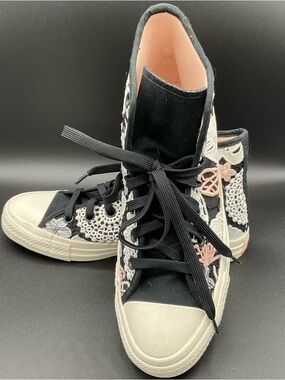 Converse Chuck Taylor All Star crochet Butterflies High-Top Sneakers